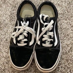 Black old-school low top  Vans